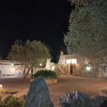 Trullo Saraceno Villa *