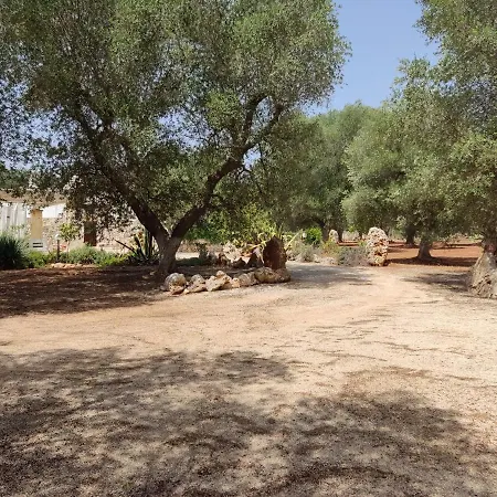 Trullo Saraceno * Francavilla Fontana